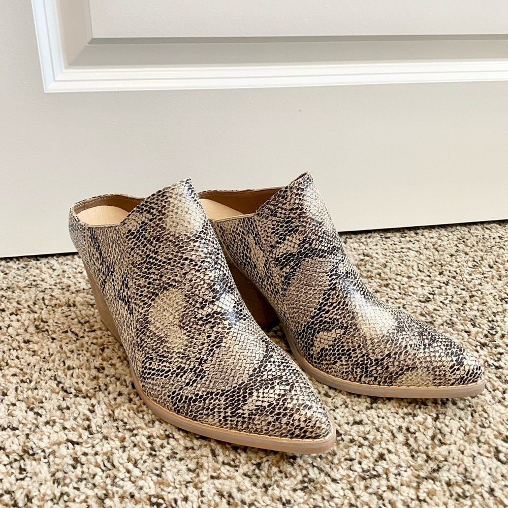 COPY - NWOT - VICI Snakeskin Mule Booties, 7.5